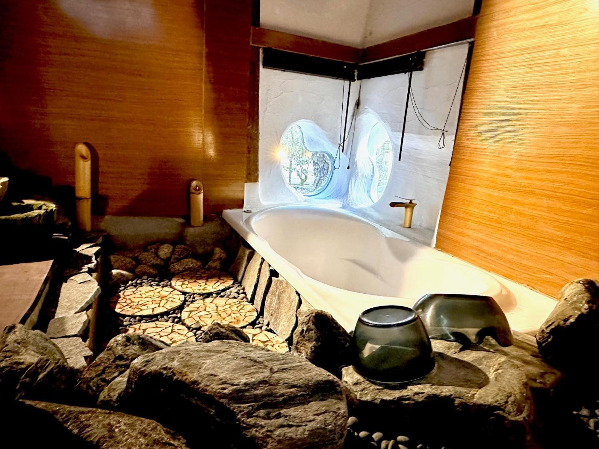 Kominka Mitsuhama Ryokan Matsuyama  Ngoại thất bức ảnh